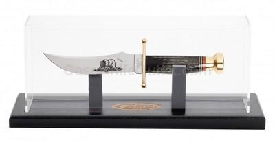70633 Kodiak Hunter® Magnetic Display